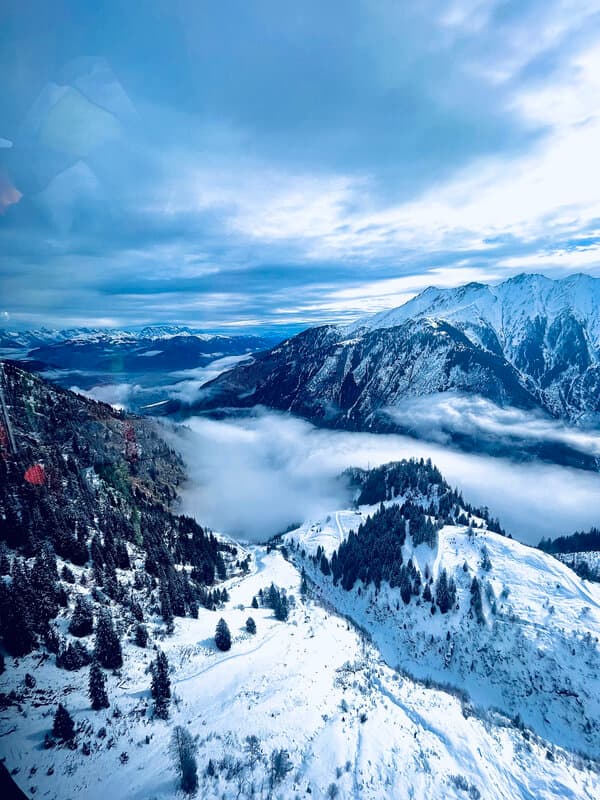 Subida al glaciar de Kitzsteinhorn, en Austria Subida al glaciar de Kitzsteinhorn, en Austria